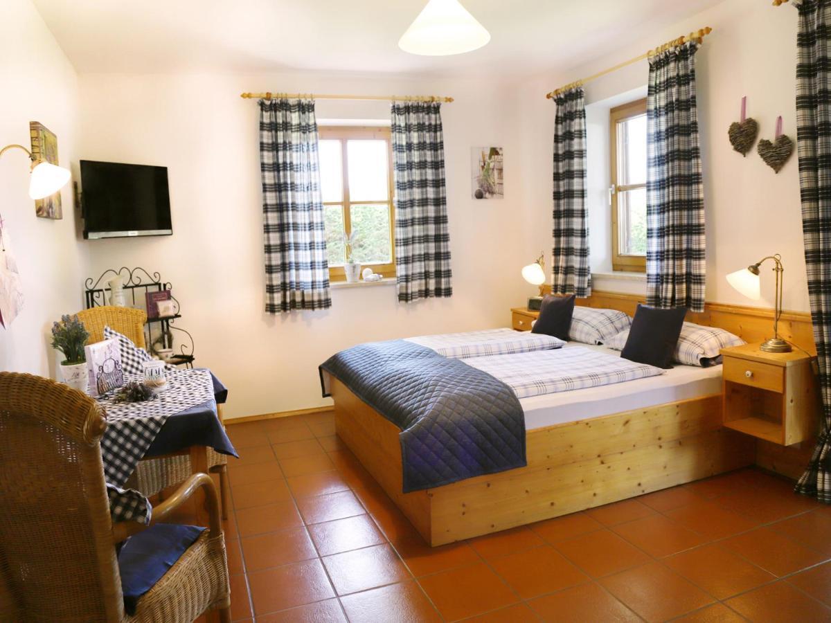 Strohmayer Appartements Bad Endorf Extérieur photo